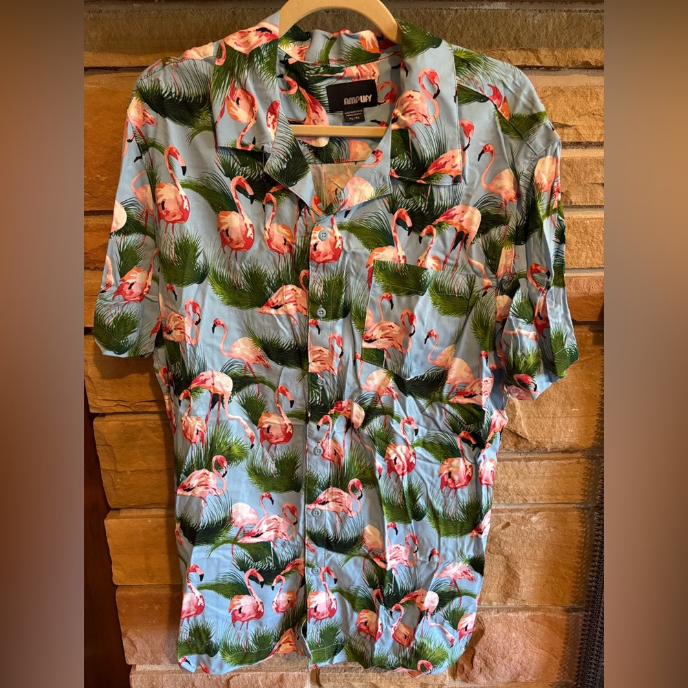 Flamingo Short Sleeve Blouse - Size XL